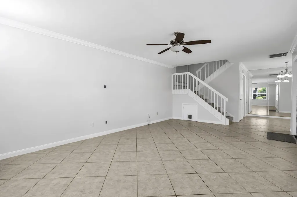 8159 Andover Court Lake Clarke Shores FL 33406