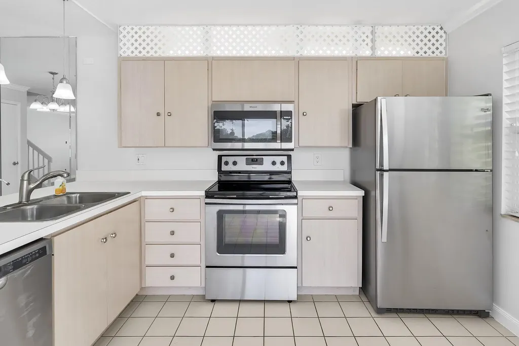8159 Andover Court Lake Clarke Shores FL 33406
