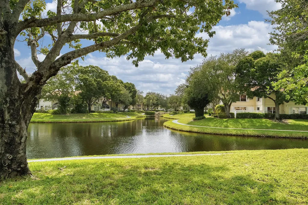 8159 Andover Court Lake Clarke Shores FL 33406