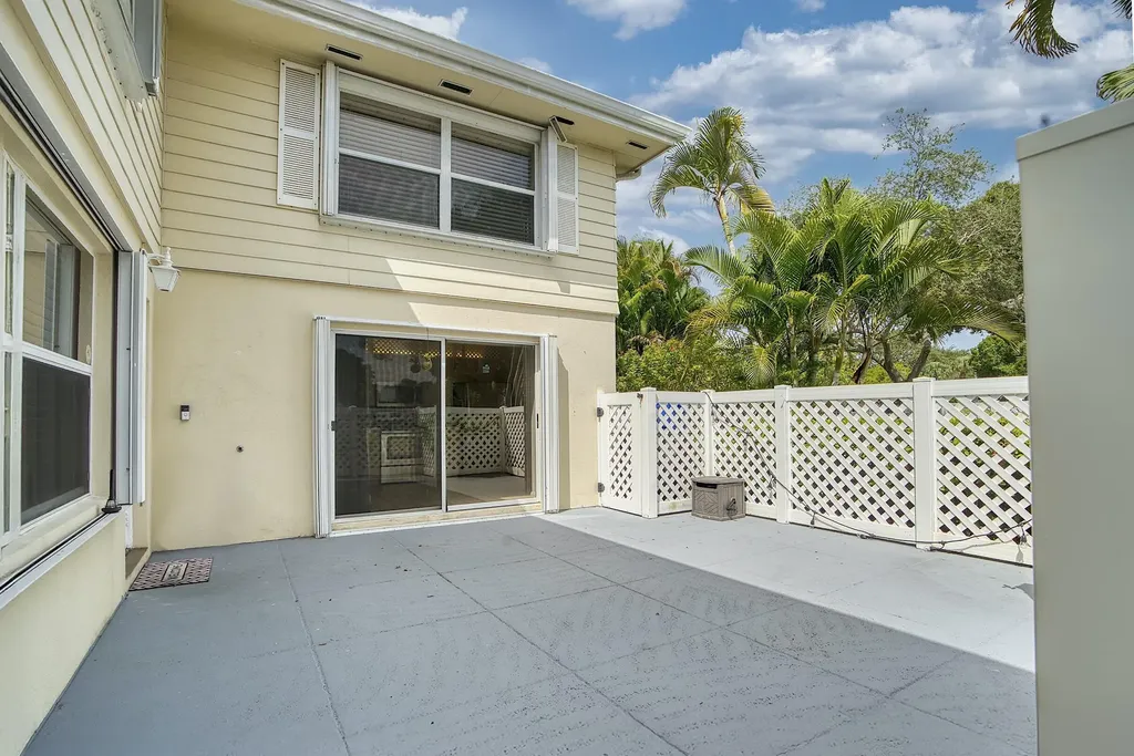 8159 Andover Court Lake Clarke Shores FL 33406