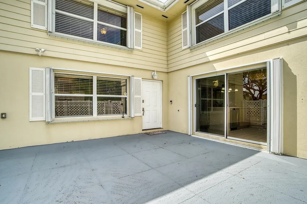 8159 Andover Court Lake Clarke Shores FL 33406