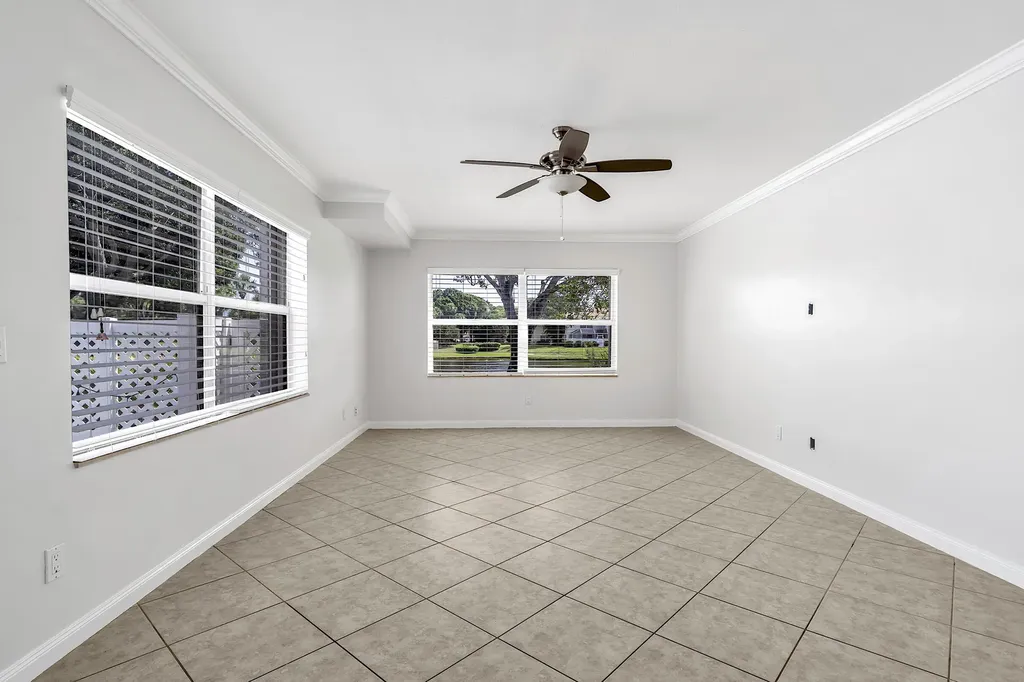 8159 Andover Court Lake Clarke Shores FL 33406