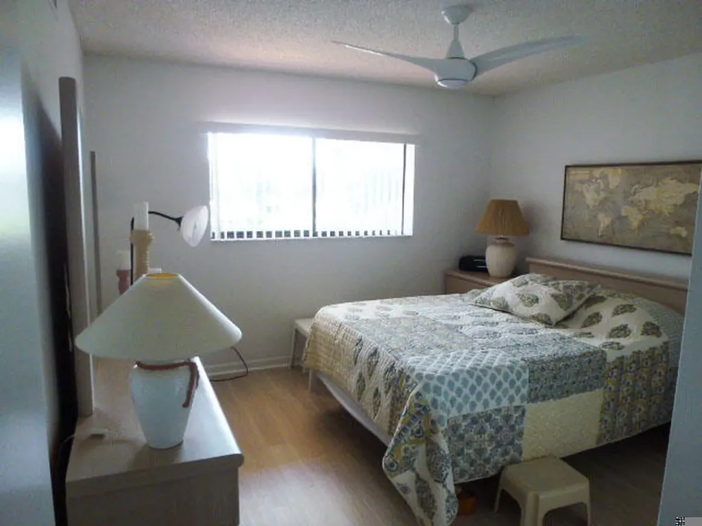 5550 Witney Drive Delray Beach FL 33484