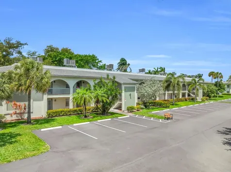 1102 Bahama Bend Coconut Creek FL 33066
