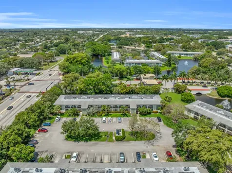 1102 Bahama Bend Coconut Creek FL 33066