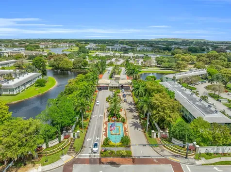 1102 Bahama Bend Coconut Creek FL 33066