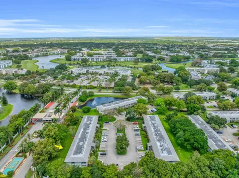 1102 Bahama Bend Coconut Creek FL 33066