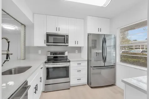 1102 Bahama Bend Coconut Creek FL 33066