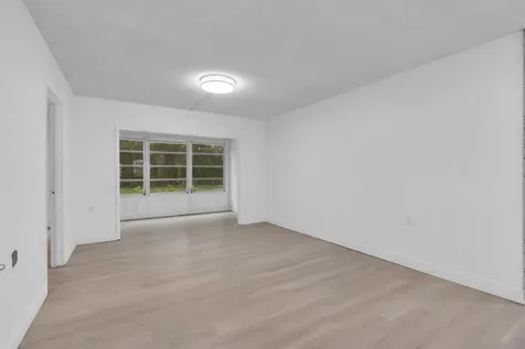 1102 Bahama Bend Coconut Creek FL 33066