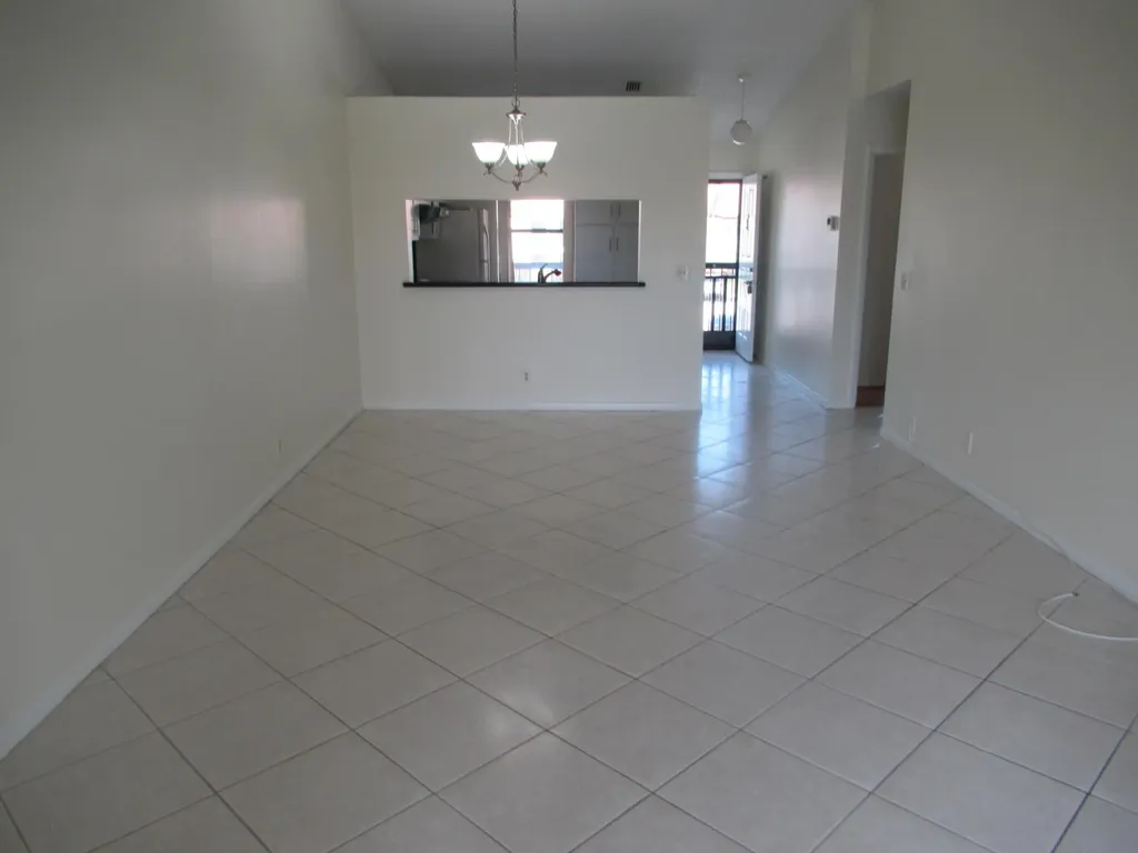 22017 Palms Way Boca Raton FL 33433