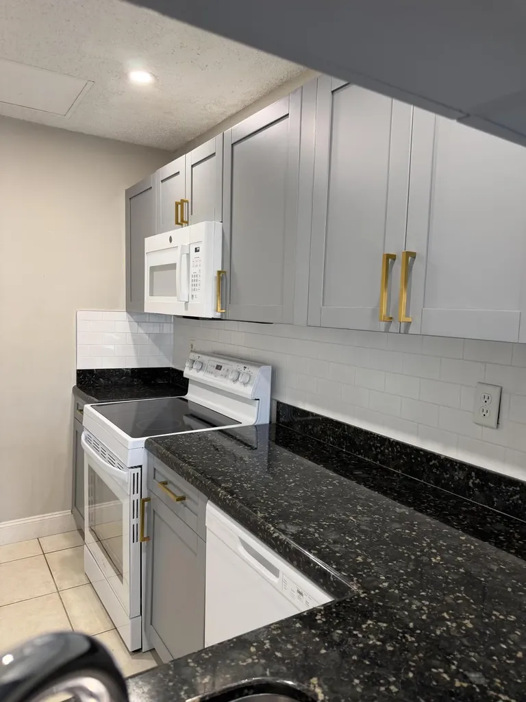 3662 N University Drive Coral Springs FL 33065