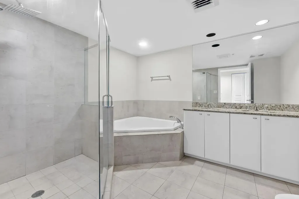 600 W Las Olas Boulevard Fort Lauderdale FL 33312