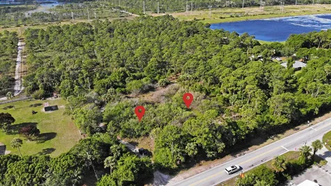 (0008) E Easy Street Fort Pierce FL 34982