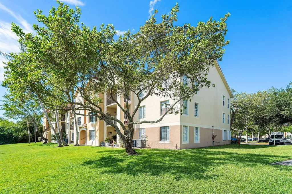 4180 W San Marino Boulevard West Palm Beach FL 33409