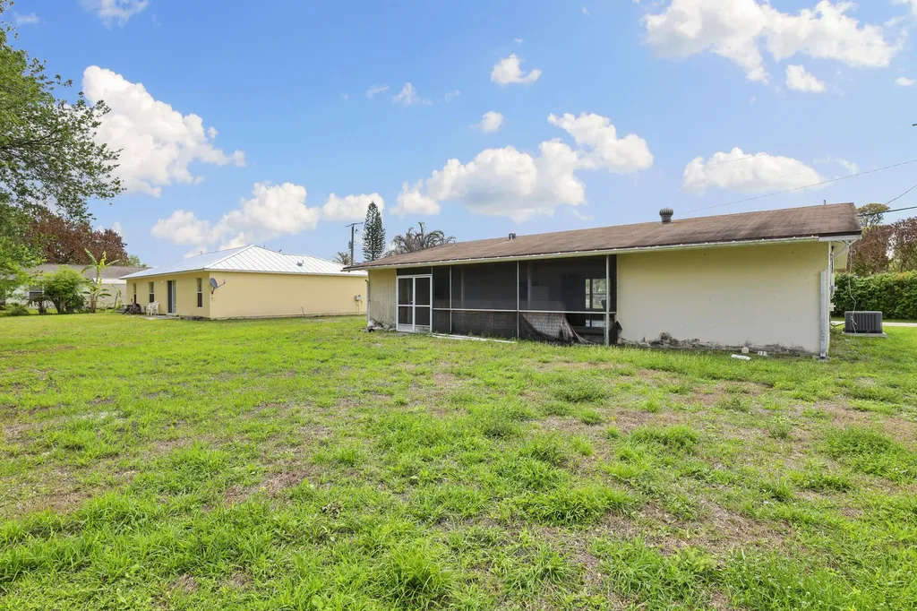 333 SW Lucero Drive Port St Lucie FL 34983