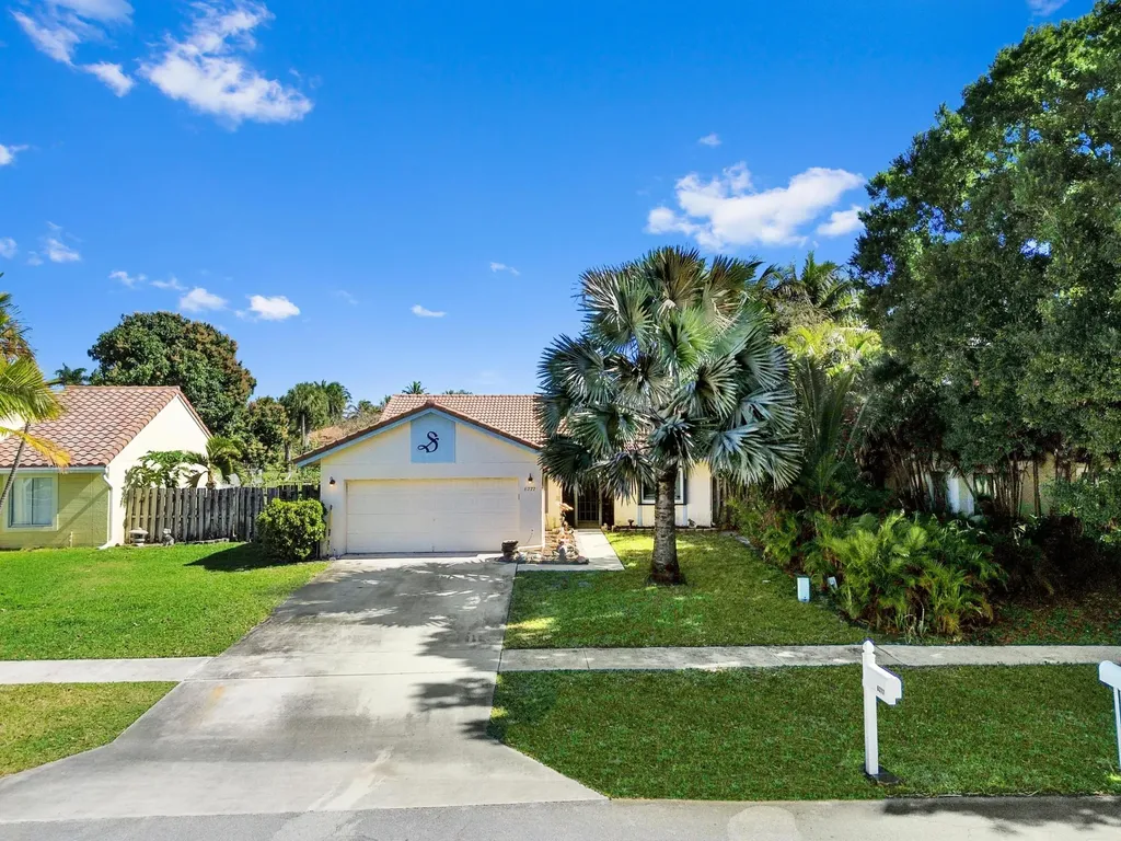 6277 Country Fair Circle Boynton Beach FL 33437