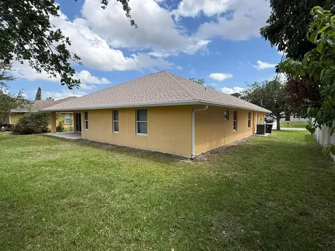 1961 SW Delmonico Avenue Port St Lucie FL 34953