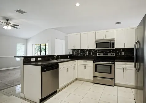 1961 SW Delmonico Avenue Port St Lucie FL 34953