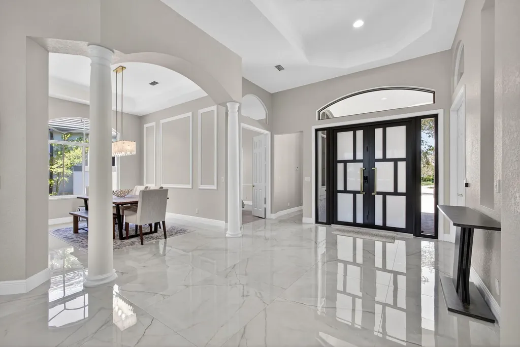 6778 Oakmont Way West Palm Beach FL 33412