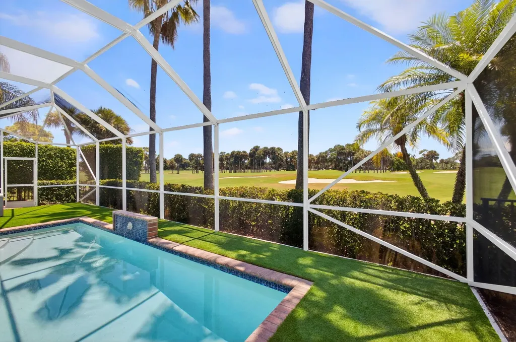 6778 Oakmont Way West Palm Beach FL 33412