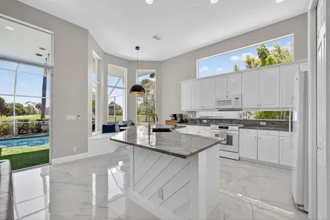 6778 Oakmont Way West Palm Beach FL 33412