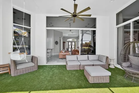 6778 Oakmont Way West Palm Beach FL 33412