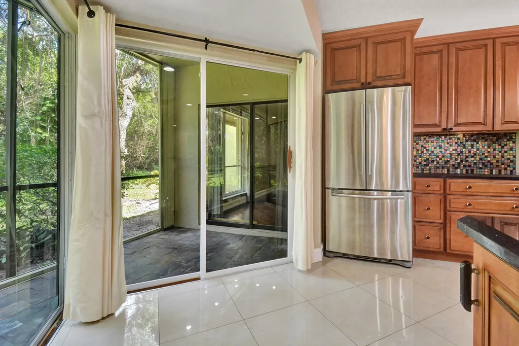 5590 Coach House Circle Boca Raton FL 33486