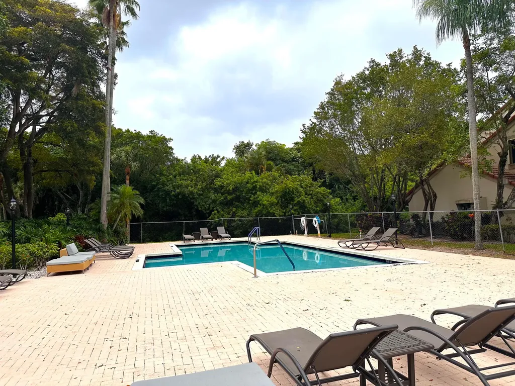 5590 Coach House Circle Boca Raton FL 33486