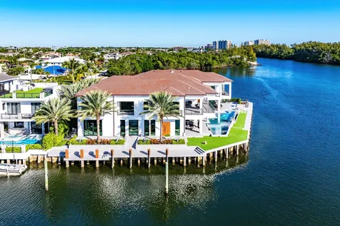 2934 NE 8th Avenue Boca Raton FL 33431