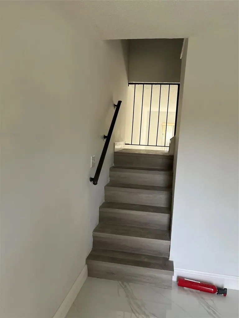 7175 Nova Drive Davie FL 33317
