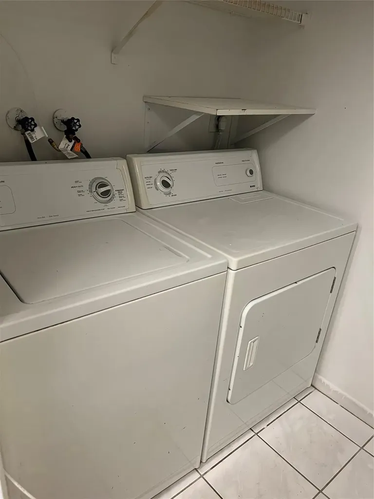7175 Nova Drive Davie FL 33317