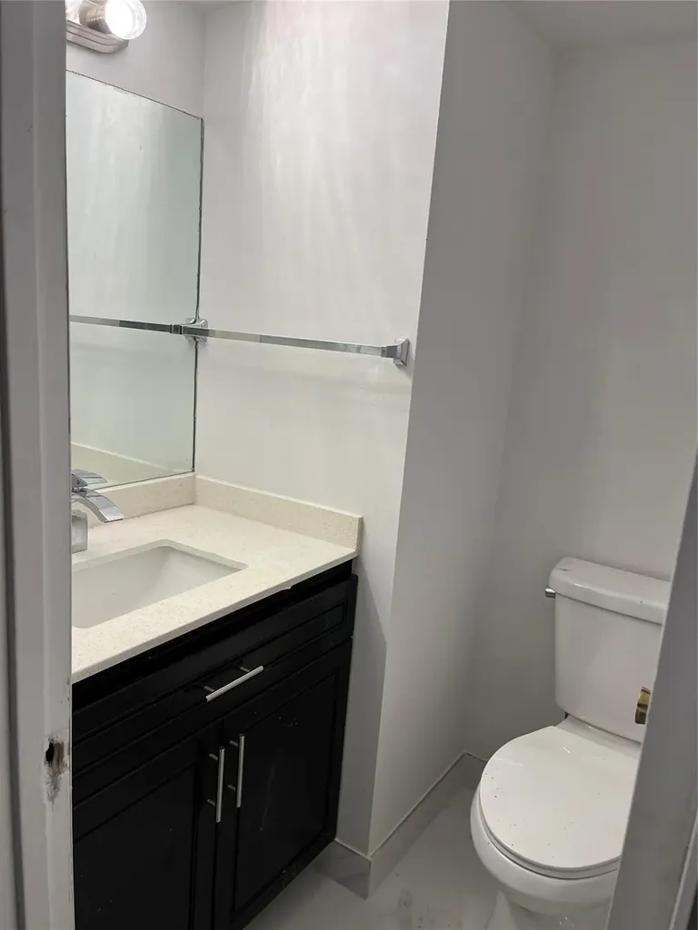 7175 Nova Drive Davie FL 33317