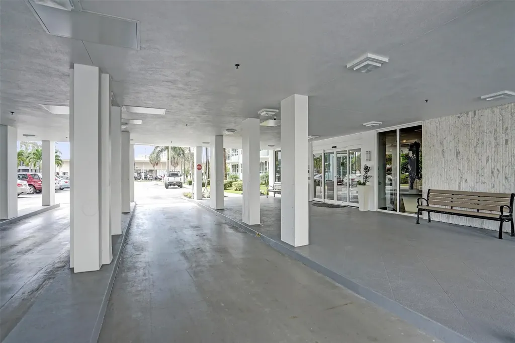 3333 NE 34th Street Fort Lauderdale FL 33308