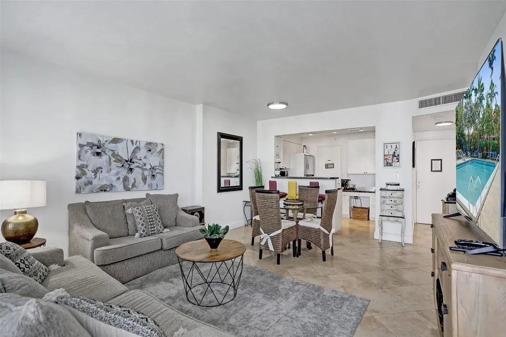 3333 NE 34th Street Fort Lauderdale FL 33308