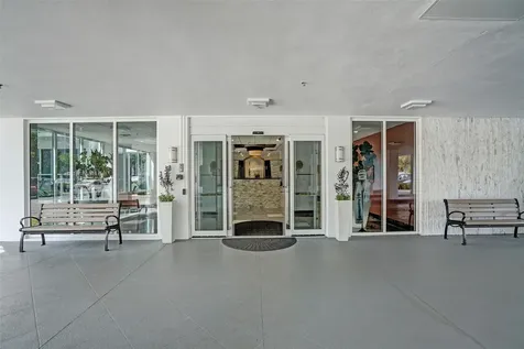 3333 NE 34th Street Fort Lauderdale FL 33308