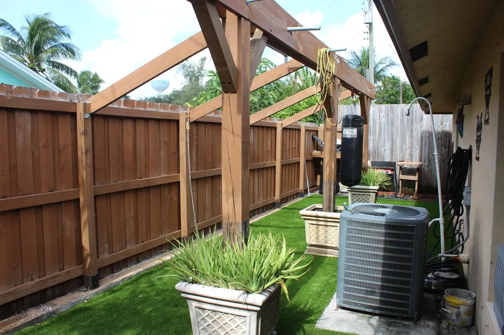 703 S A Street S Lake Worth Beach FL 33460