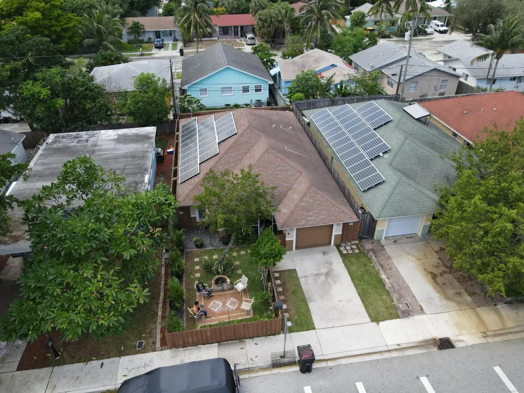 703 S A Street S Lake Worth Beach FL 33460