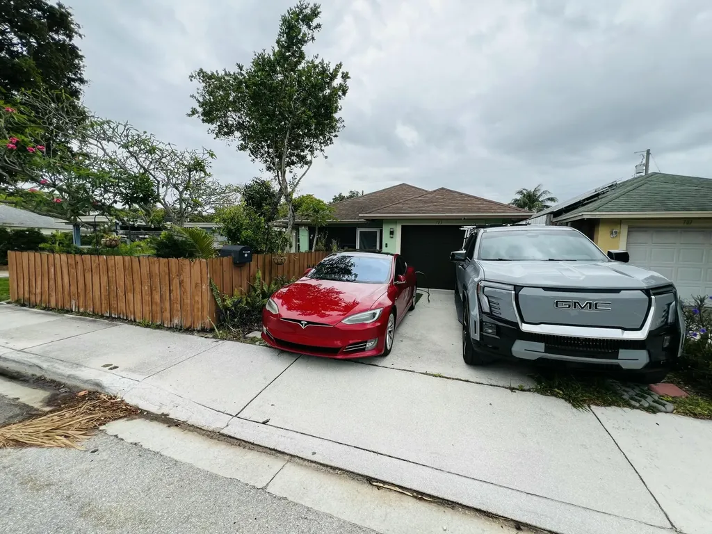 703 S A Street S Lake Worth Beach FL 33460