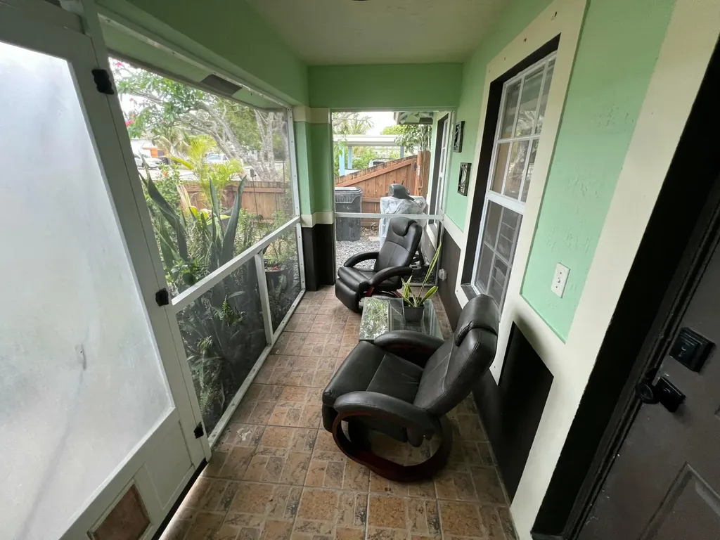 703 S A Street S Lake Worth Beach FL 33460