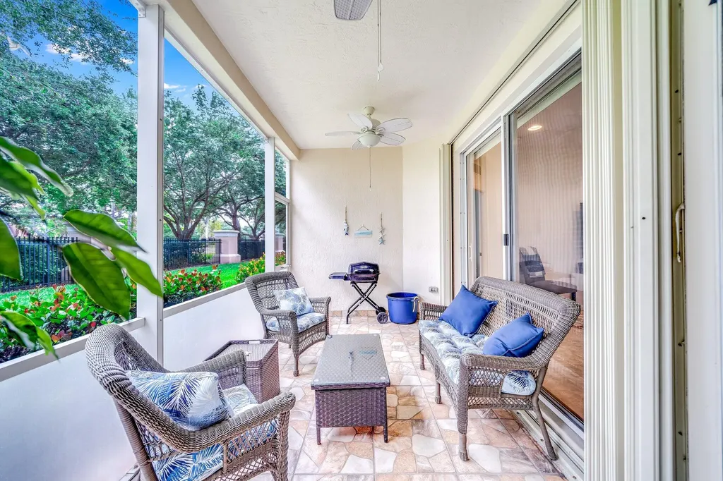 2106 Wingate Bend Wellington FL 33414