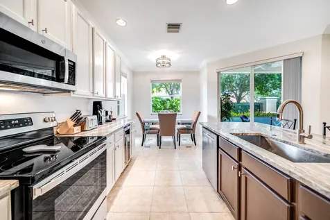 2106 Wingate Bend Wellington FL 33414