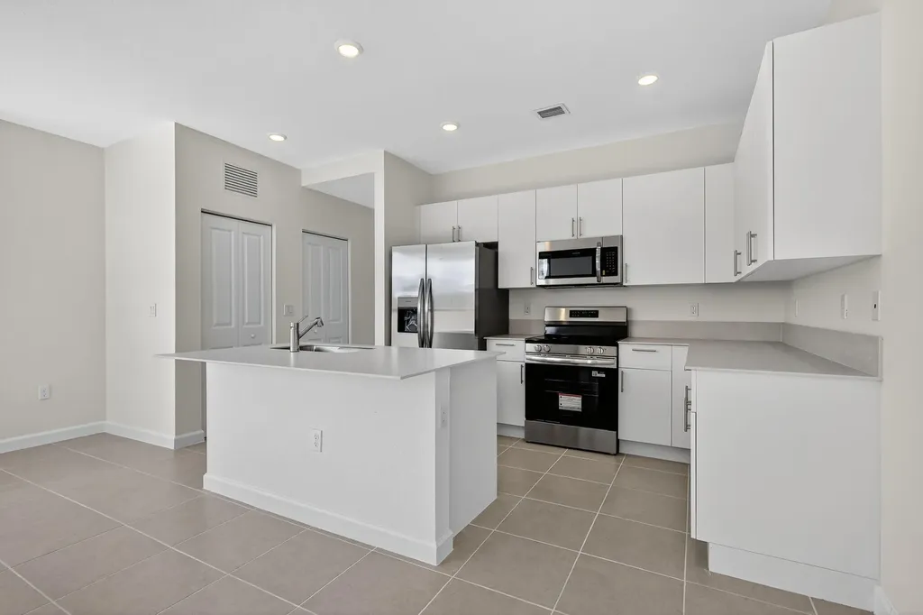13865 SW 261st Street Homestead FL 33032