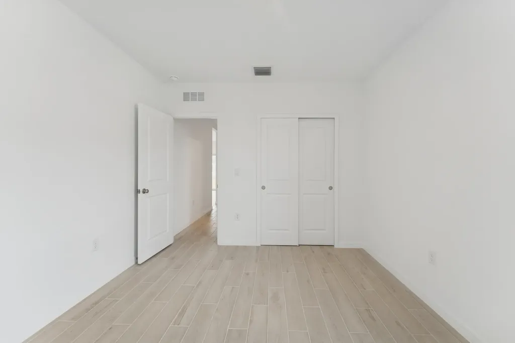 841 NW Archer Avenue Port St Lucie FL 34983