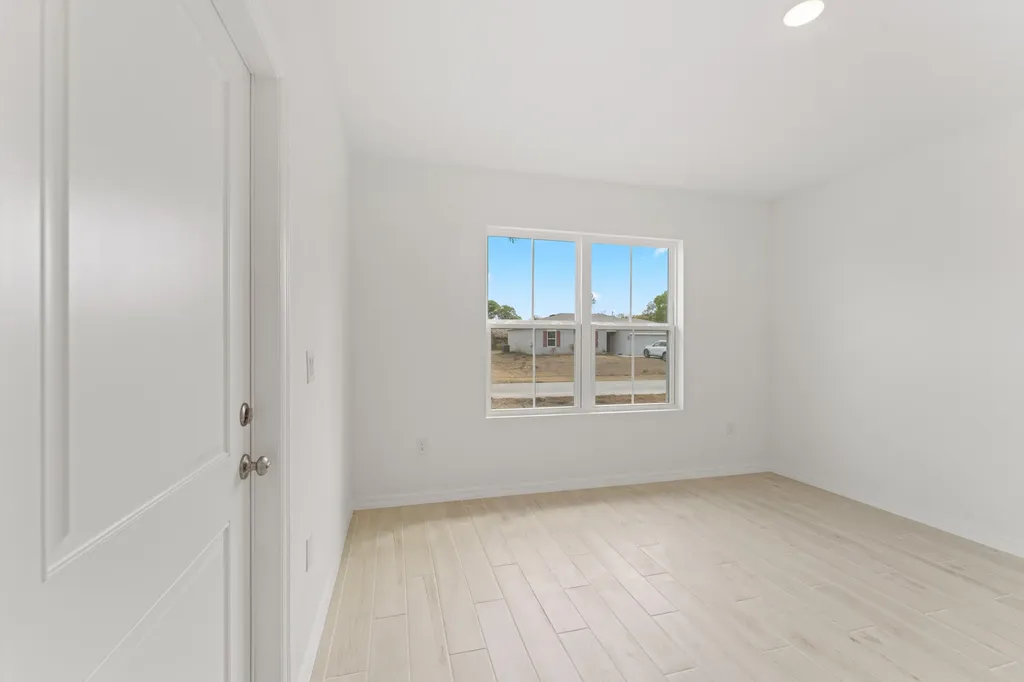 841 NW Archer Avenue Port St Lucie FL 34983