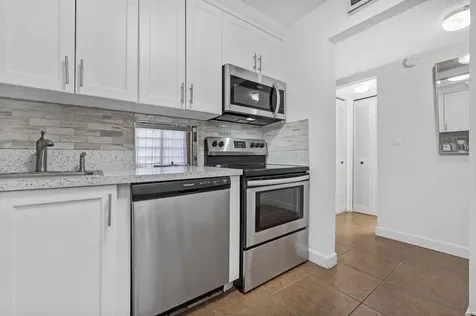 8280 SW 24th Street North Lauderdale FL 33068