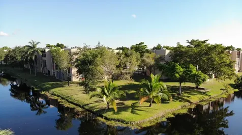 8280 SW 24th Street North Lauderdale FL 33068