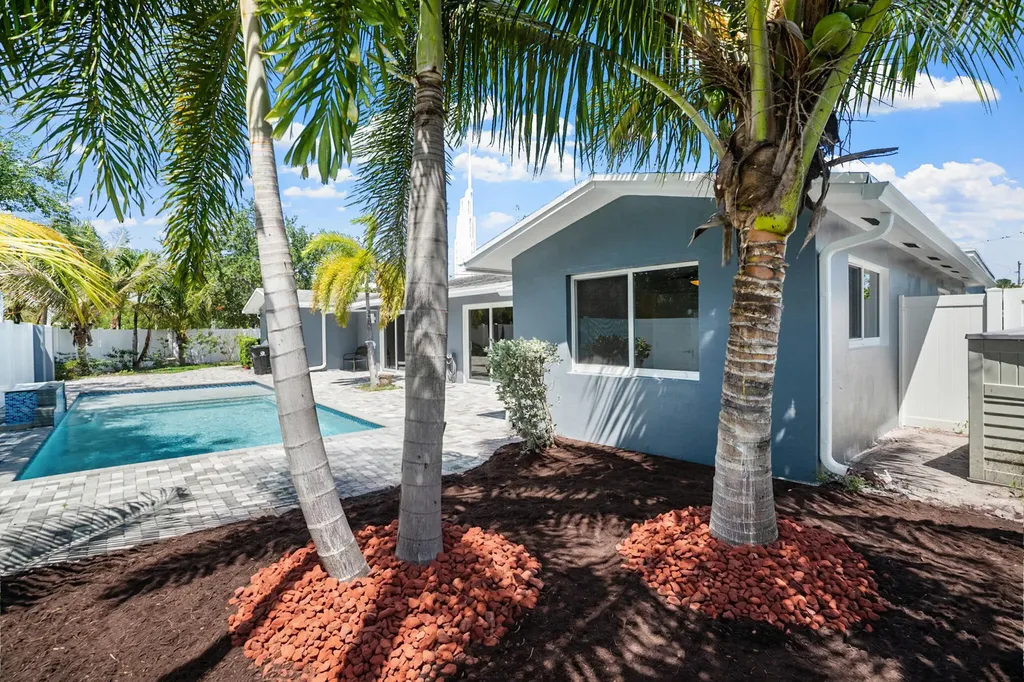 5496 NE 22nd Avenue Fort Lauderdale FL 33308