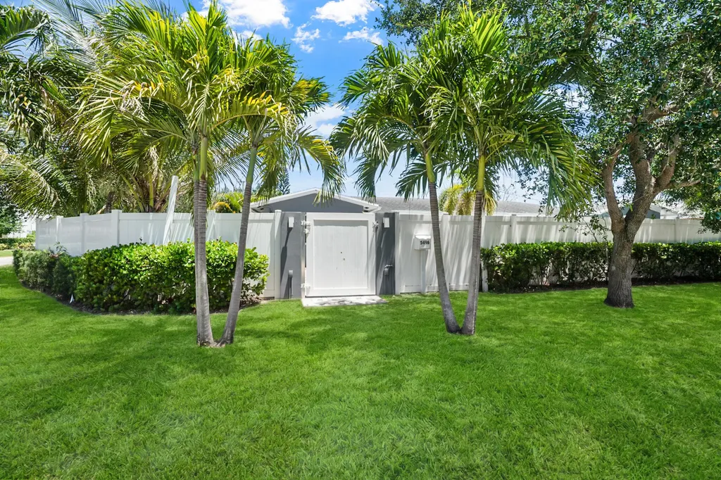5496 NE 22nd Avenue Fort Lauderdale FL 33308