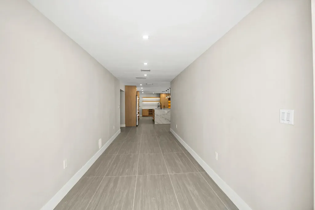 5496 NE 22nd Avenue Fort Lauderdale FL 33308