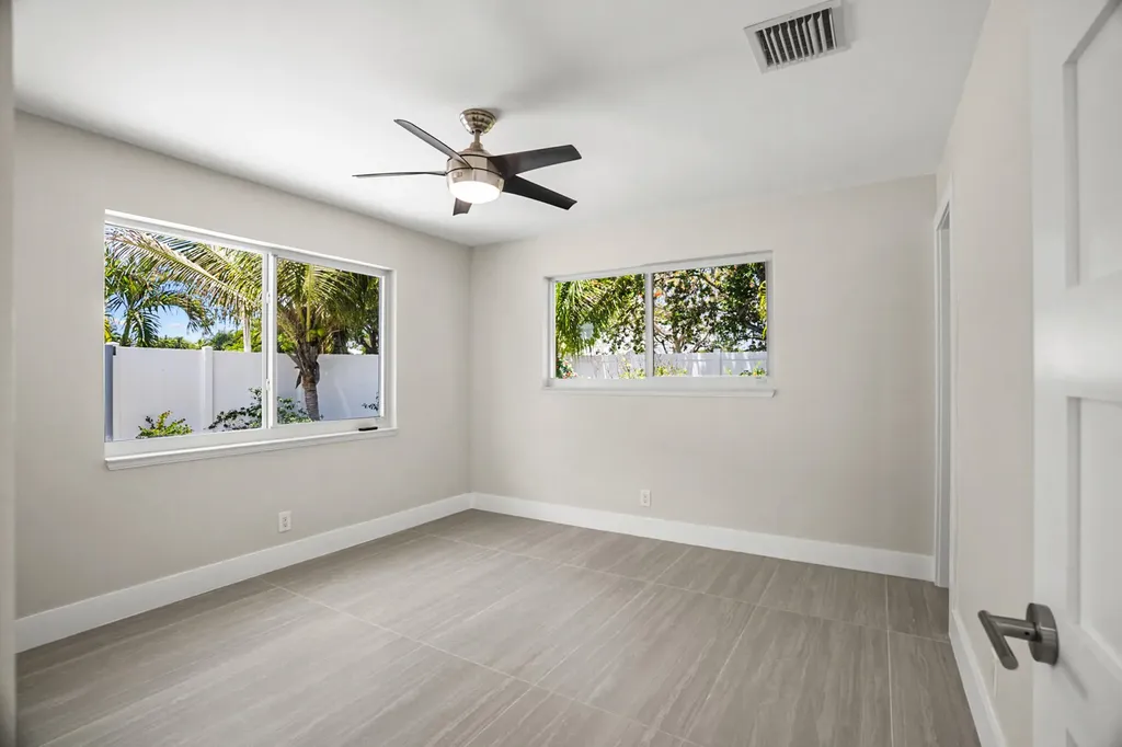 5496 NE 22nd Avenue Fort Lauderdale FL 33308